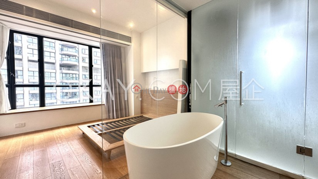 Unique 2 bedroom on high floor | Rental 20-22 MacDonnell Road | Central District | Hong Kong, Rental HK$ 40,000/ month