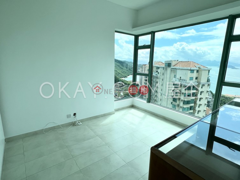 Popular penthouse with sea views, rooftop & balcony | For Sale | Discovery Bay, Phase 10 Neo Horizon, Neo Horizon (Block 2) 愉景灣 10期 時峰 時峰2 Sales Listings