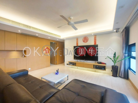 Nicely kept 3 bedroom with balcony | For Sale | Block 45-48 Baguio Villa 碧瑤灣45-48座 _0