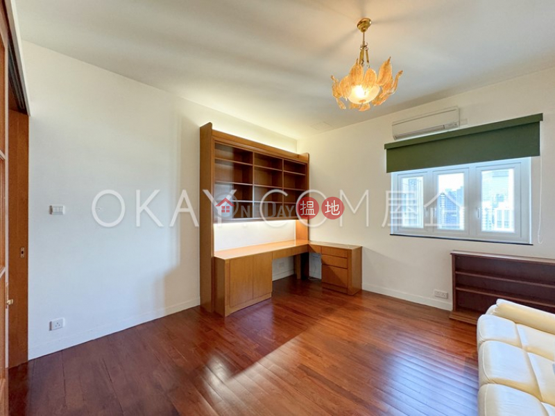 Property Search Hong Kong | OneDay | Residential | Sales Listings Lovely 4 bedroom on high floor with balcony & parking | For Sale