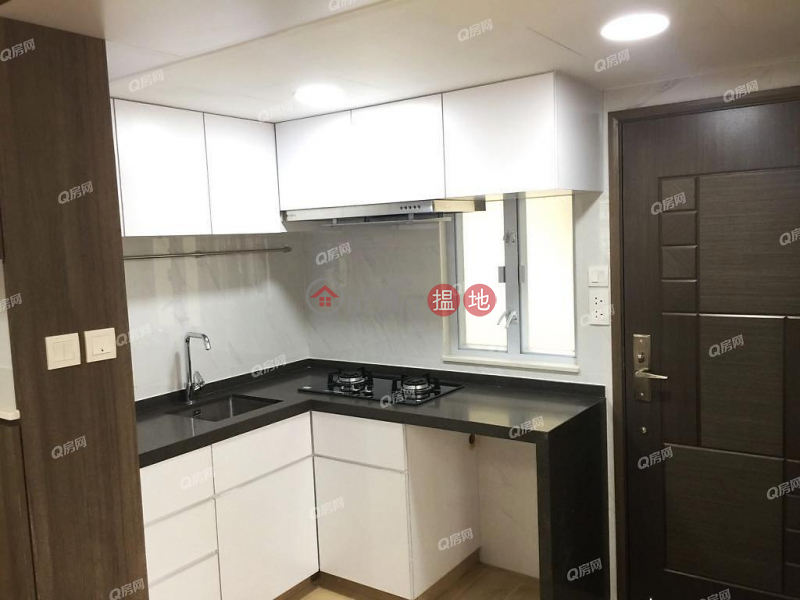 HK$ 21,500/ month, New Fortune House Block A, Western District, New Fortune House Block A | 2 bedroom High Floor Flat for Rent