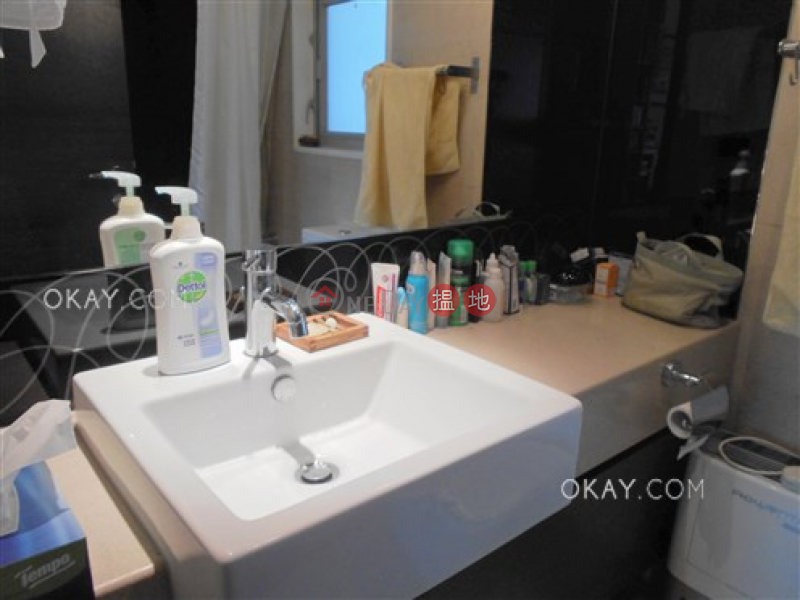 Generous 1 bedroom on high floor with balcony | Rental | Centre Place 匯賢居 Rental Listings
