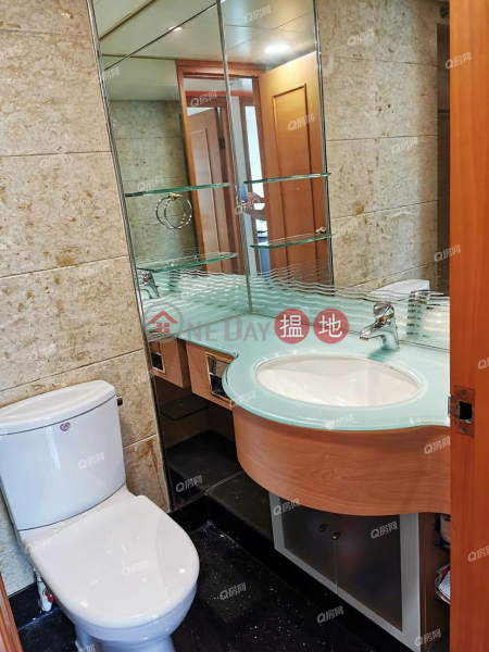 Tower 2 Island Resort | 3 bedroom Mid Floor Flat for Rent | 28 Siu Sai Wan Road | Chai Wan District | Hong Kong | Rental, HK$ 25,500/ month