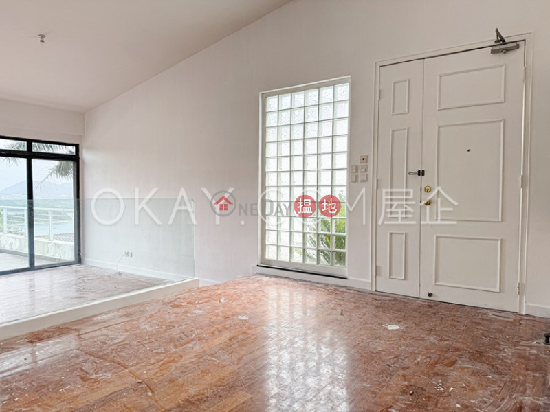 HK$ 35,000/ month, Floral Villas, Sai Kung, Tasteful house with sea views, balcony | Rental