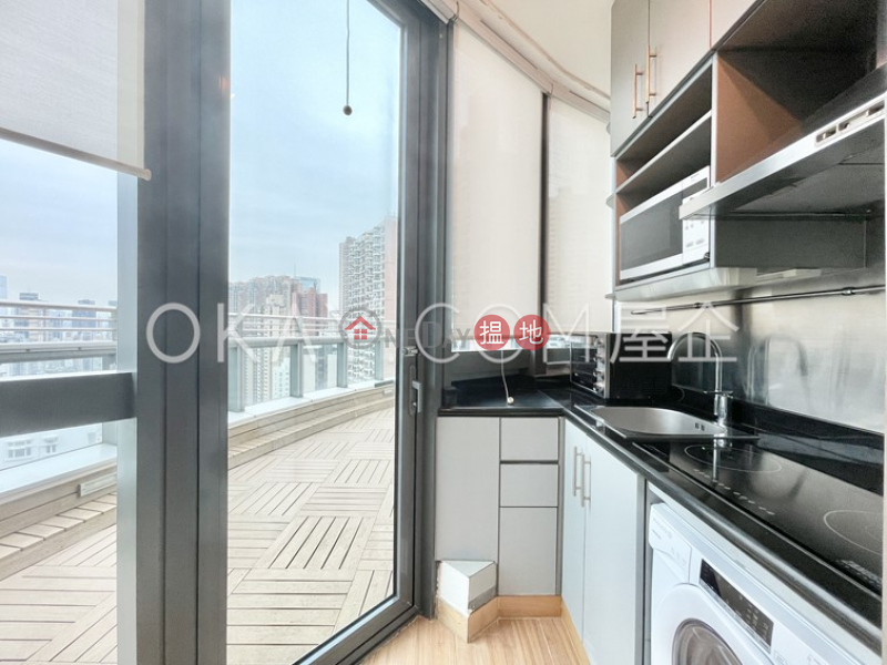 Beautiful 2 bedroom with racecourse views & terrace | Rental | 5-7 Blue Pool Road | Wan Chai District Hong Kong | Rental HK$ 72,000/ month