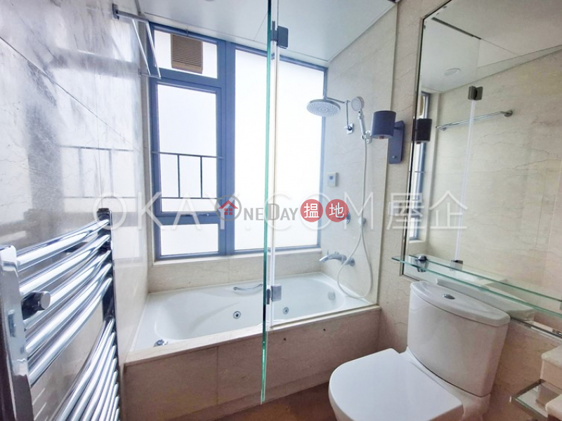 HK$ 49,000/ month Phase 4 Bel-Air On The Peak Residence Bel-Air Southern District, Lovely 3 bedroom with balcony | Rental
