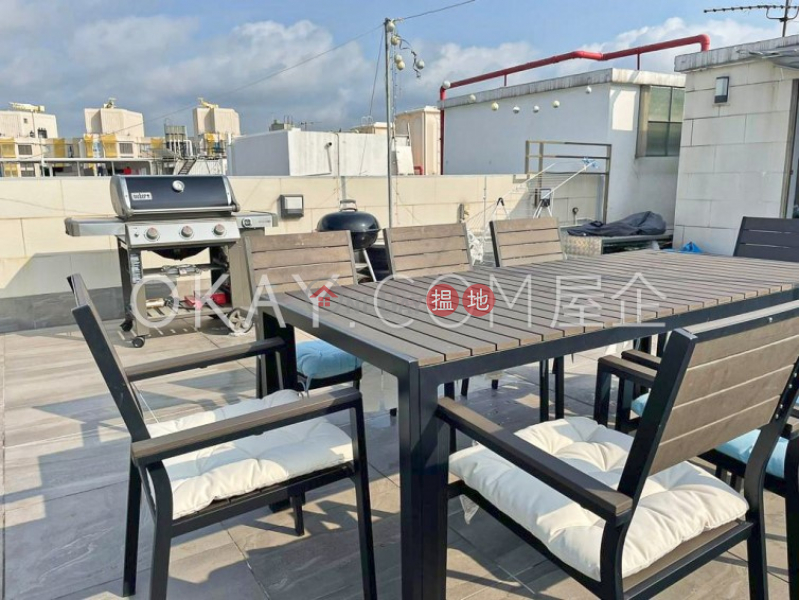 HK$ 42,000/ month Kiu Wang Mansion, Kowloon City Nicely kept 3 bedroom on high floor with rooftop | Rental