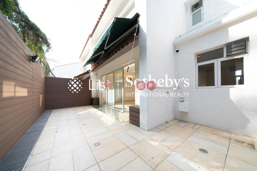 Property for Sale at Las Pinadas with 3 Bedrooms | Las Pinadas 松濤苑 Sales Listings