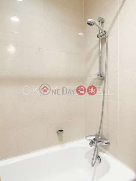 Stylish 3 bedroom on high floor with sea views | For Sale, 89 Pok Fu Lam Road | Western District | Hong Kong | Sales | HK$ 34M