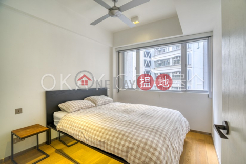 Gorgeous 2 bedroom in Sheung Wan | Rental | Hang Fat Building 恆發大廈 _0