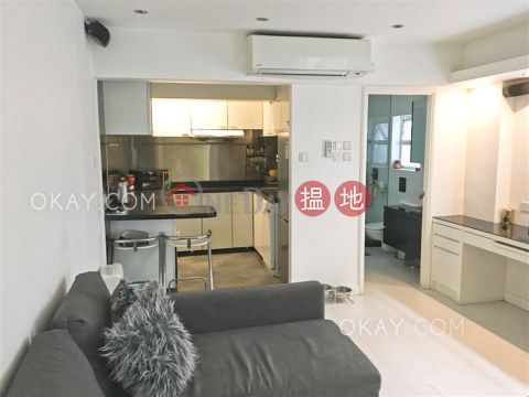 Practical 1 bedroom with terrace | Rental | Happy View Court 華景閣 _0