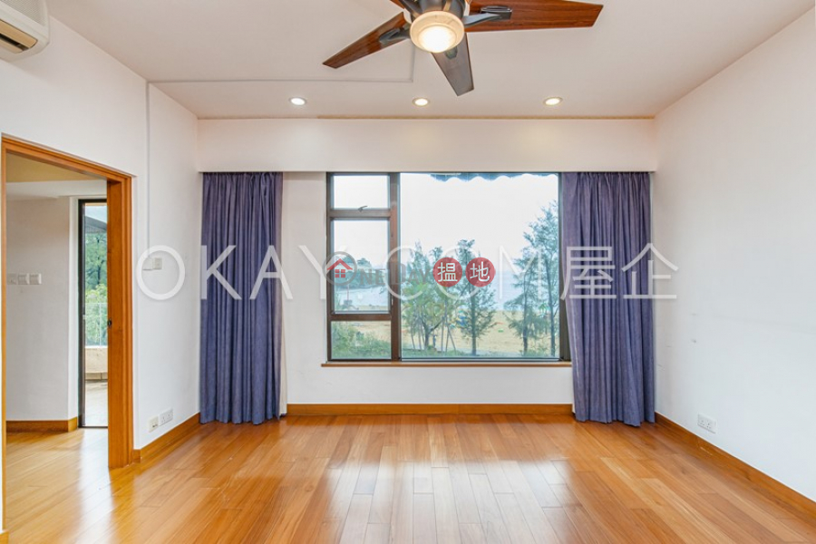 HK$ 31M | Phase 1 Beach Village, 29 Seahorse Lane, Lantau Island | Gorgeous house on high floor with terrace | For Sale