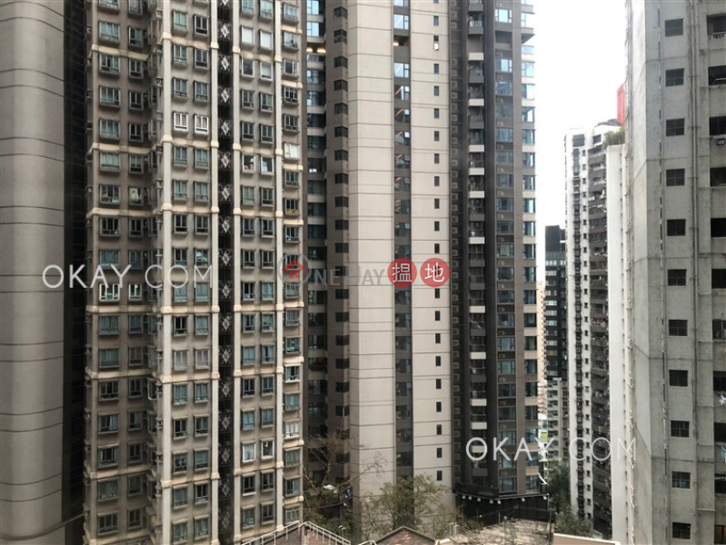 HK$ 15.8M, Goldwin Heights Western District Charming 2 bedroom in Mid-levels West | For Sale