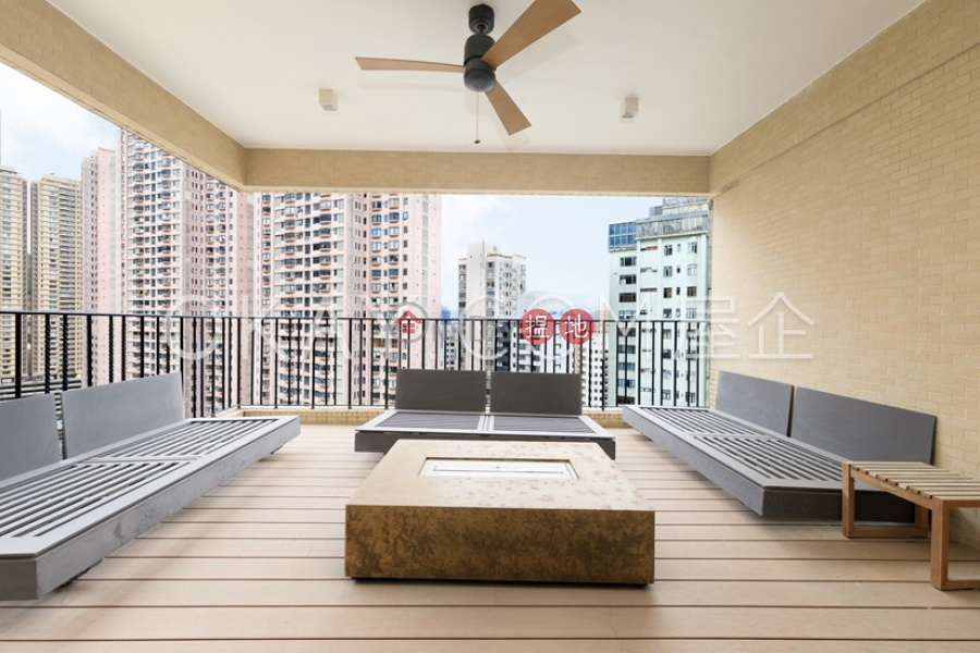 HK$ 165M, Grenville House, Central District | Efficient 3 bedroom with balcony & parking | For Sale