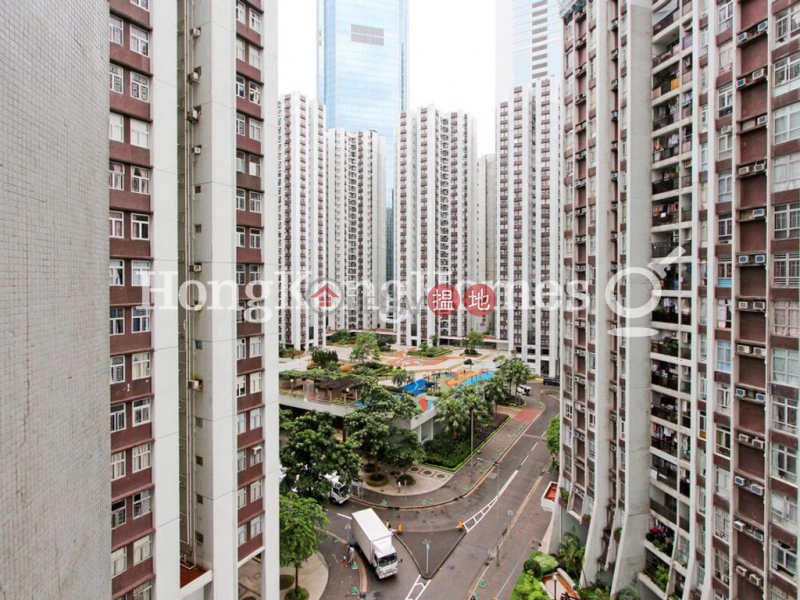 Property Search Hong Kong | OneDay | Residential Rental Listings, 3 Bedroom Family Unit for Rent at (T-36) Oak Mansion Harbour View Gardens (West) Taikoo Shing