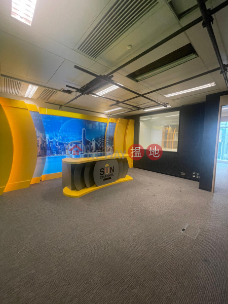Property Search Hong Kong | OneDay | Office / Commercial Property, Rental Listings | A rare live studio design in a Grade A office building in Kwun Tong