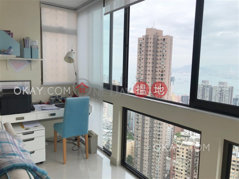 Luxurious 3 bedroom on high floor with parking | For Sale | Realty Gardens 聯邦花園 _0