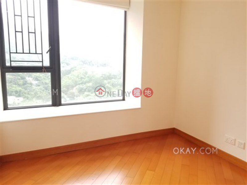 HK$ 55,000/ month | Phase 6 Residence Bel-Air Southern District | Gorgeous 3 bedroom with balcony & parking | Rental