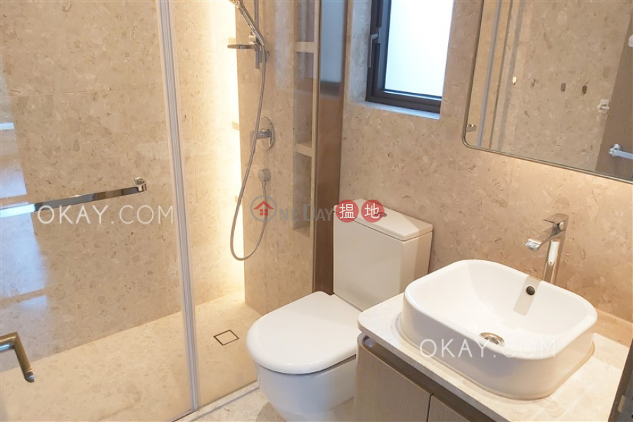 HK$ 36,000/ month, Block 5 New Jade Garden, Chai Wan District, Luxurious 3 bedroom with balcony | Rental