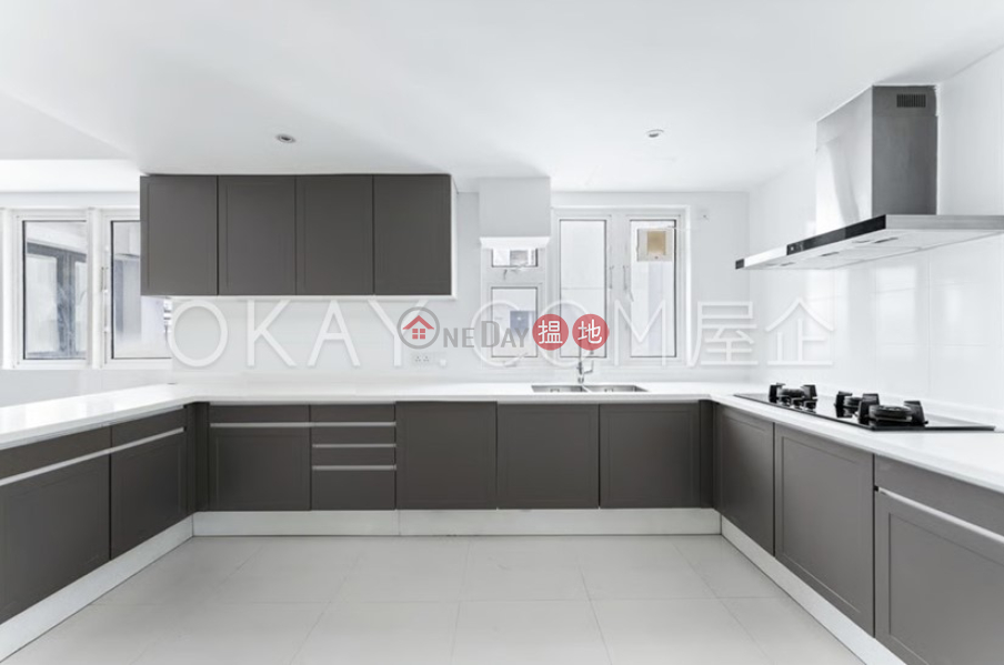 Exquisite 6 bed on high floor with sea views & balcony | Rental | 109 Repulse Bay Road | Southern District, Hong Kong | Rental, HK$ 450,000/ month