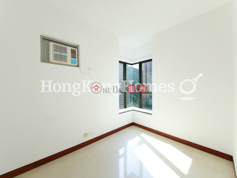 HK$ 30,000/ month The Merton, Western District | 3 Bedroom Family Unit for Rent at The Merton