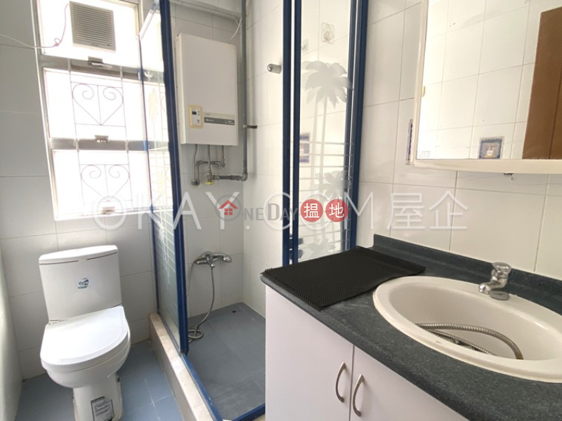 Tasteful 3 bedroom with parking | For Sale | Regent Court 利群閣 Sales Listings