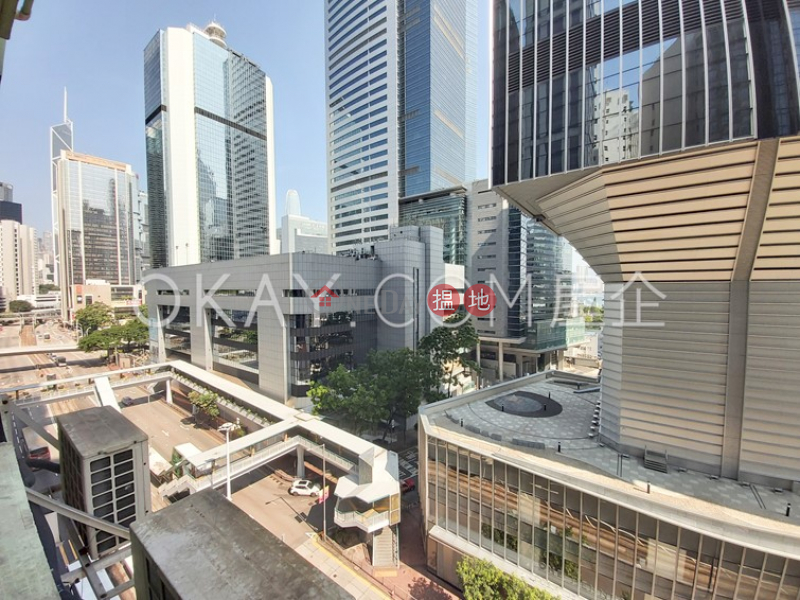 HK$ 25,000/ month, Wing Cheong Building Wan Chai District, Tasteful 2 bedroom on high floor | Rental