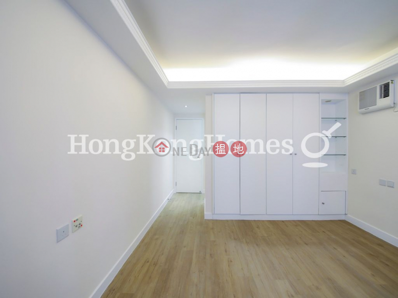 Property Search Hong Kong | OneDay | Residential Rental Listings | 3 Bedroom Family Unit for Rent at Block 4 Phoenix Court