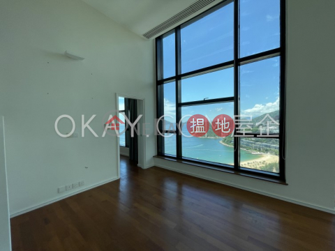Stylish 3 bed on high floor with sea views & parking | Rental | Helene Tower 喜蓮苑 _0