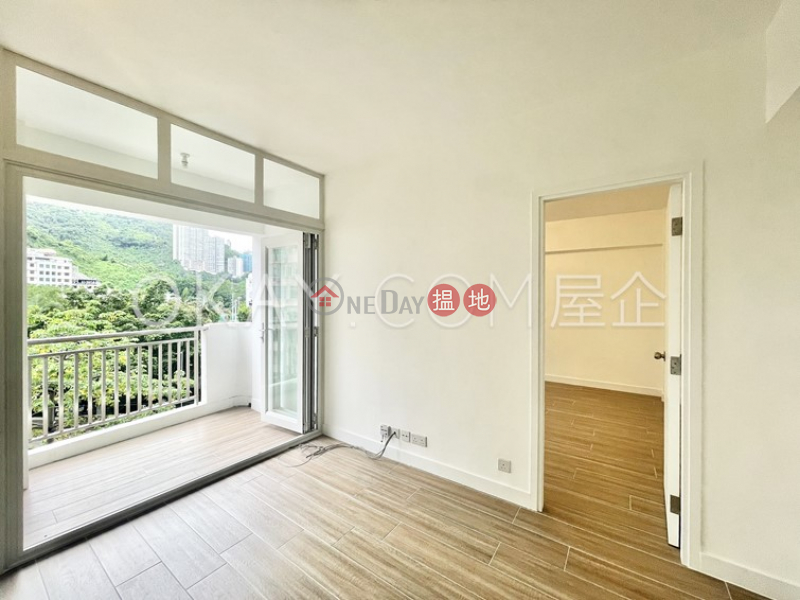 Luxurious 3 bedroom with balcony | Rental | Happy Mansion 樂苑大廈 Rental Listings