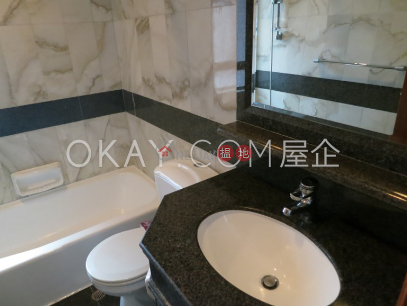 Hillsborough Court | Low | Residential | Rental Listings, HK$ 68,000/ month