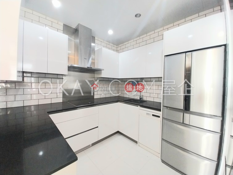 HK$ 65,000/ month, Botanic Terrace Block B, Western District Efficient 3 bedroom with rooftop, balcony | Rental