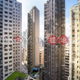 Stylish 3 bedroom with balcony | For Sale