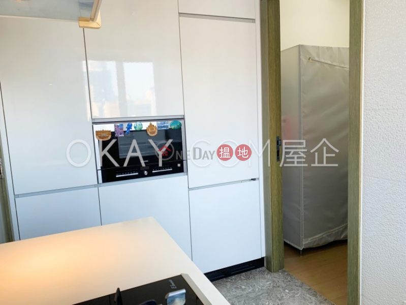 HK$ 37,000/ 月|尚賢居-中區-3房2廁,極高層,星級會所,露台《尚賢居出租單位》