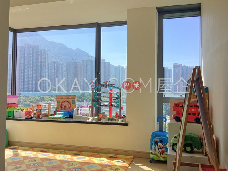 Elegant 4 bedroom with balcony | Rental, Block 8 Phase 4 Double Cove Starview Prime 4期 迎海‧星灣御 8座 Rental Listings | Ma On Shan (OKAY-R370205)