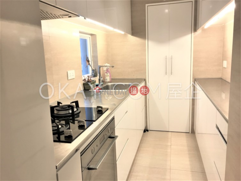 Nicely kept 2 bed on high floor with rooftop & balcony | Rental | Green Field Court 雅景大廈 Rental Listings