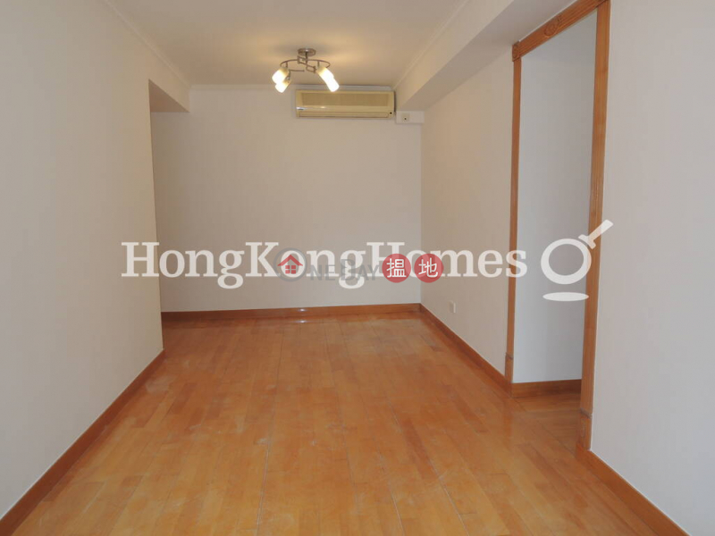 3 Bedroom Family Unit for Rent at Queen\'s Terrace, 1 Queens Street | Western District, Hong Kong, Rental HK$ 30,000/ month