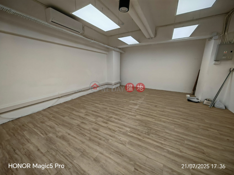 OFFICE USE, Mai Tower 冠美中心 Rental Listings | Kwun Tong District (GARYC-1708590036)