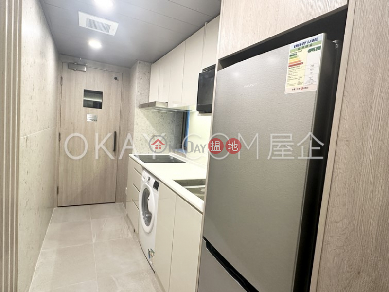 Generous 1 bedroom in Mid-levels West | Rental | 15 Mosque Street | Western District Hong Kong | Rental HK$ 28,000/ month