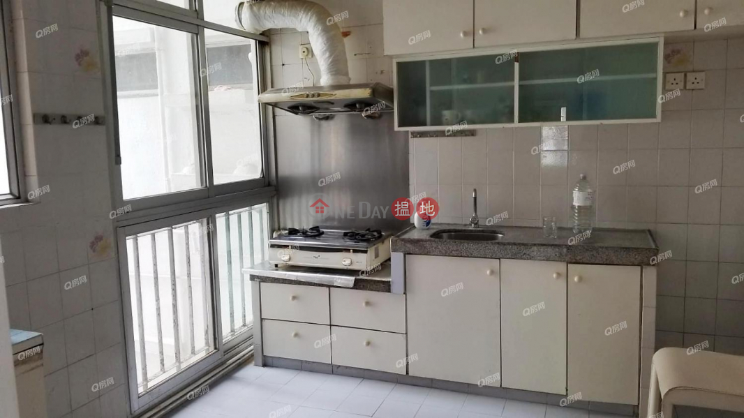 Property Search Hong Kong | OneDay | Residential Sales Listings | Tsui Man Court | 3 bedroom Low Floor Flat for Sale
