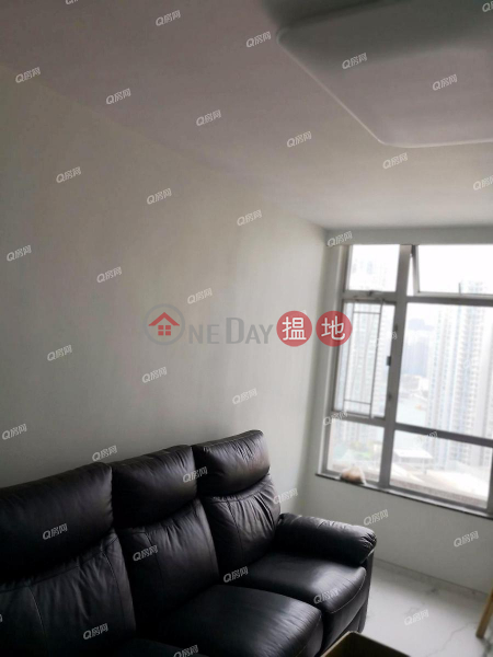 Property Search Hong Kong | OneDay | Residential, Rental Listings, South Horizons Phase 2, Mei Hong Court Block 19 | 2 bedroom Mid Floor Flat for Rent