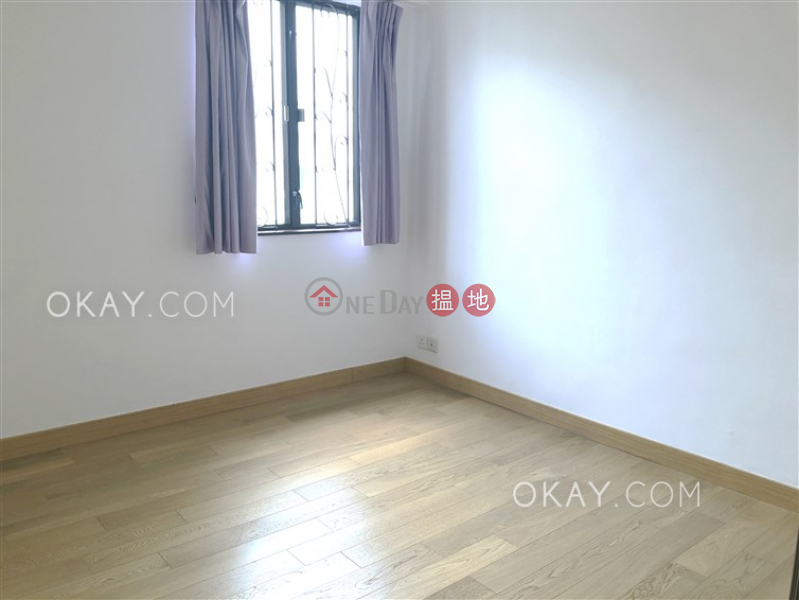 Nicely kept 3 bed on high floor with balcony & parking | Rental | Dianthus Court 石竹閣 Rental Listings