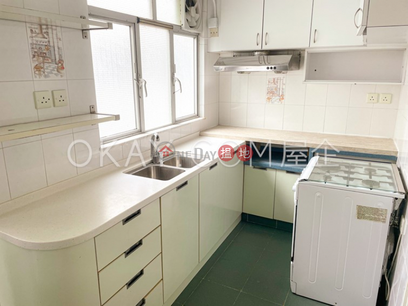 HK$ 30,000/ month 5 Silver Star Path, Sai Kung, Gorgeous 3 bed on high floor with sea views & rooftop | Rental