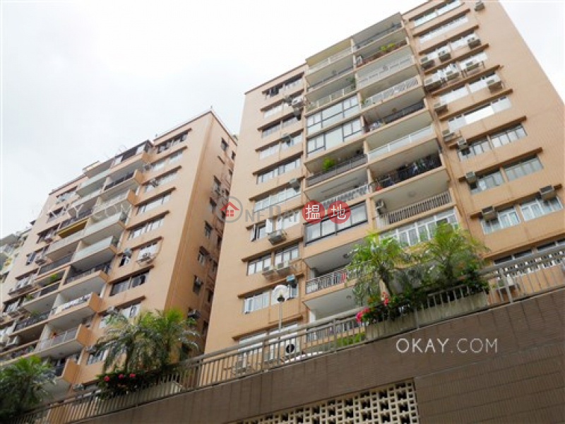 Popular 3 bedroom with balcony & parking | Rental | Mandarin Villa 文華新邨 Rental Listings