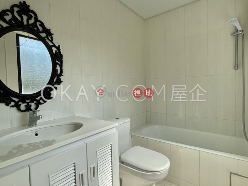 Property Search Hong Kong | OneDay | Residential Rental Listings | Popular house with rooftop, balcony | Rental