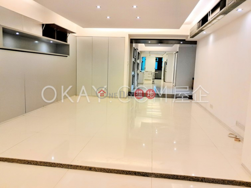 Efficient 3 bed on high floor with rooftop & balcony | Rental | 3 Old Peak Road | Central District | Hong Kong | Rental, HK$ 83,000/ month