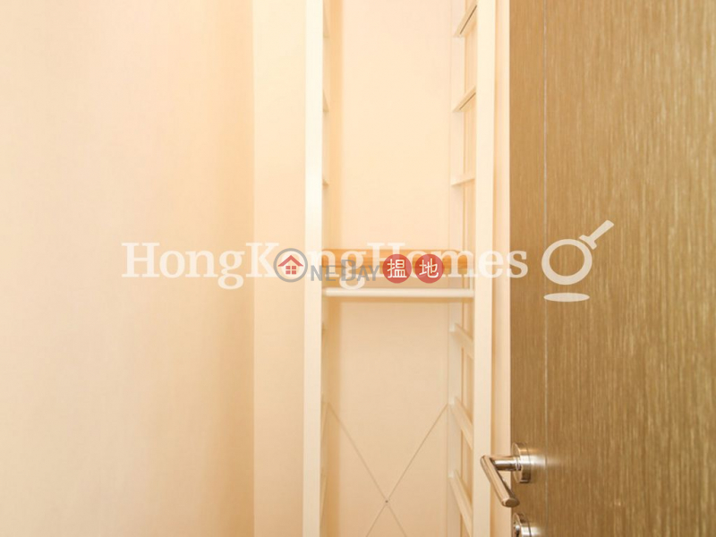 Property Search Hong Kong | OneDay | Residential, Sales Listings | 3 Bedroom Family Unit at Centre Point | For Sale