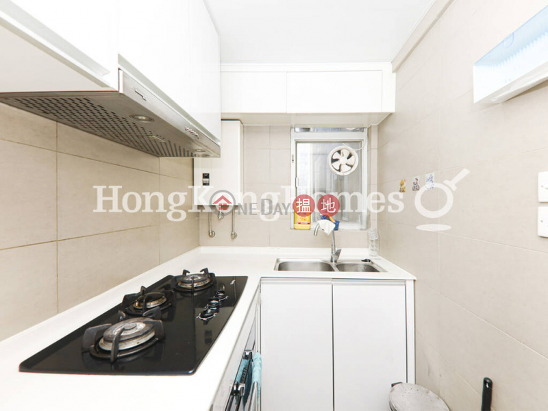 3 Bedroom Family Unit for Rent at Elizabeth House Block A 250-254 Gloucester Road | Wan Chai District Hong Kong, Rental | HK$ 28,000/ month
