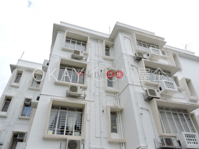 HK$ 60,000/ month Country Apartments Southern District, Efficient 3 bedroom with balcony & parking | Rental