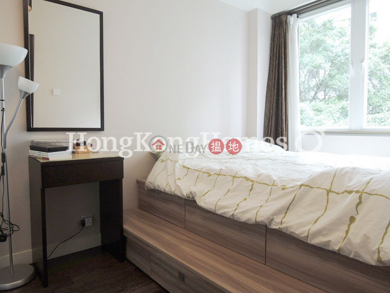 3 Bedroom Family Unit for Rent at 7 Village Terrace | 7 Village Terrace 山村臺 7 號 Rental Listings